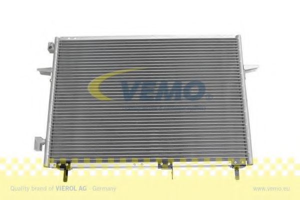 V25-62-0015 Condensator, climatizare VEMO 