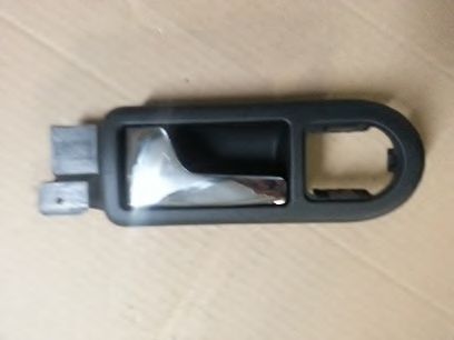 BSP20466 Maner usa, echipare interioara BUGIAD 