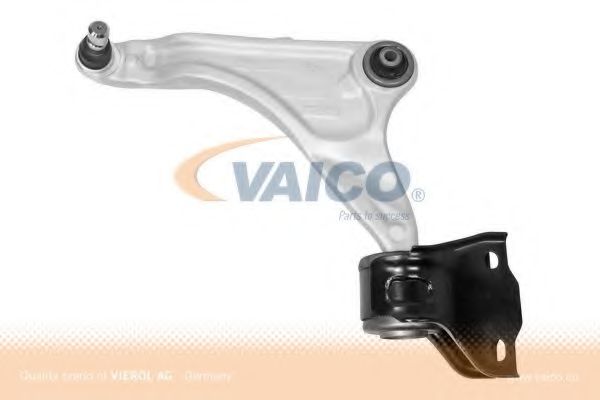 V48-0032 Brat, suspensie roata VAICO 