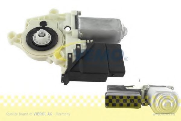V10-05-0003 Electromotor, macara geam VEMO 
