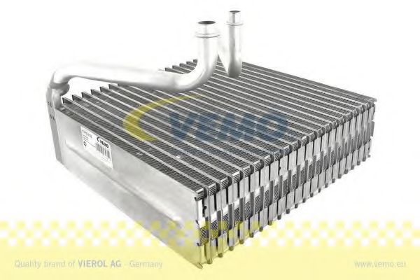V10-65-0022 evaporator,aer conditionat VEMO 