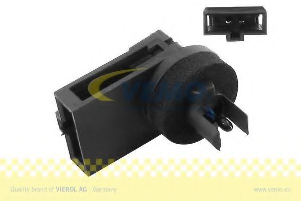 V10-72-1204 senzor,temperatura interioara VEMO 