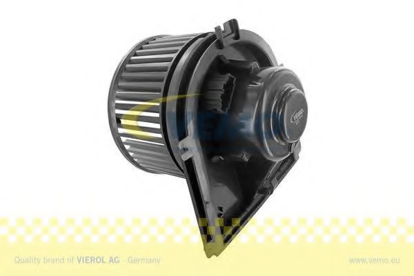 V15-03-1879-1 Ventilator, habitaclu VEMO 