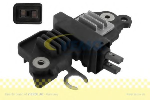 V30-77-0025 Regulator, alternator VEMO 