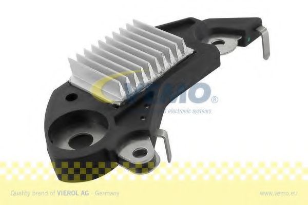 V40-77-0005 Regulator, alternator VEMO 