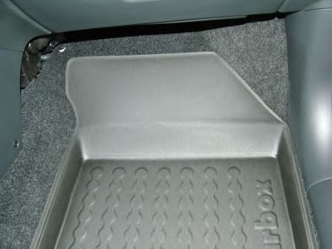 Covor compartiment picioare 2